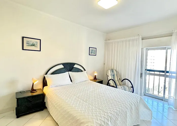 Da Rocha, 605 Concorde, Charming With Sea View, Internet And Parking, By Ig Appartement *