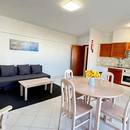 Da Rocha, 605 Concorde, Charming With Sea View, Internet And Parking, By Ig Portimão